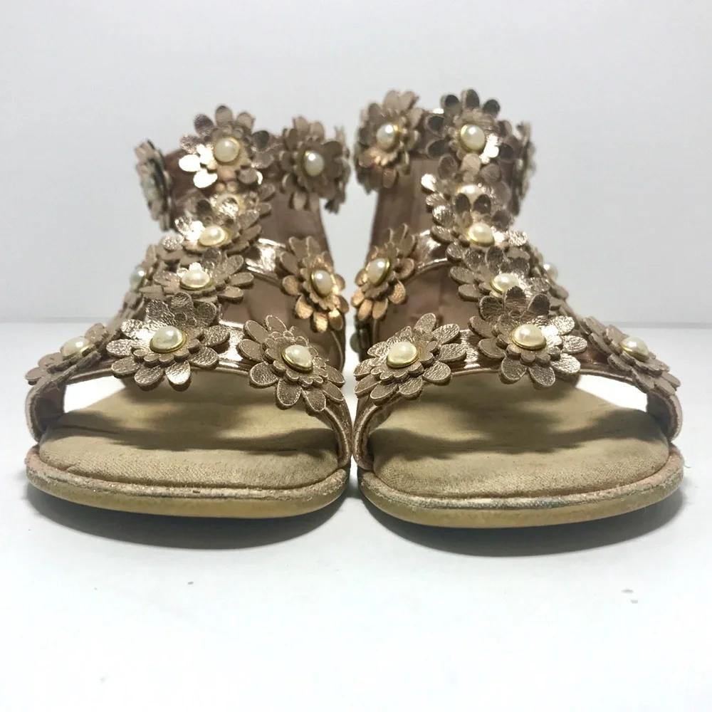 RAMPAGE Baby Girls 5 Soft Gold Gladiator Sandals